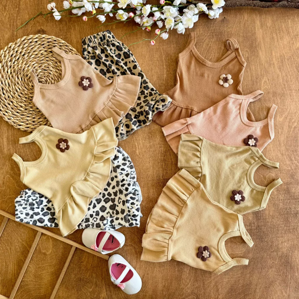 تاپ شلوارک کبریتی پلنگی گل برجسته سایز 30،35 کد 6544