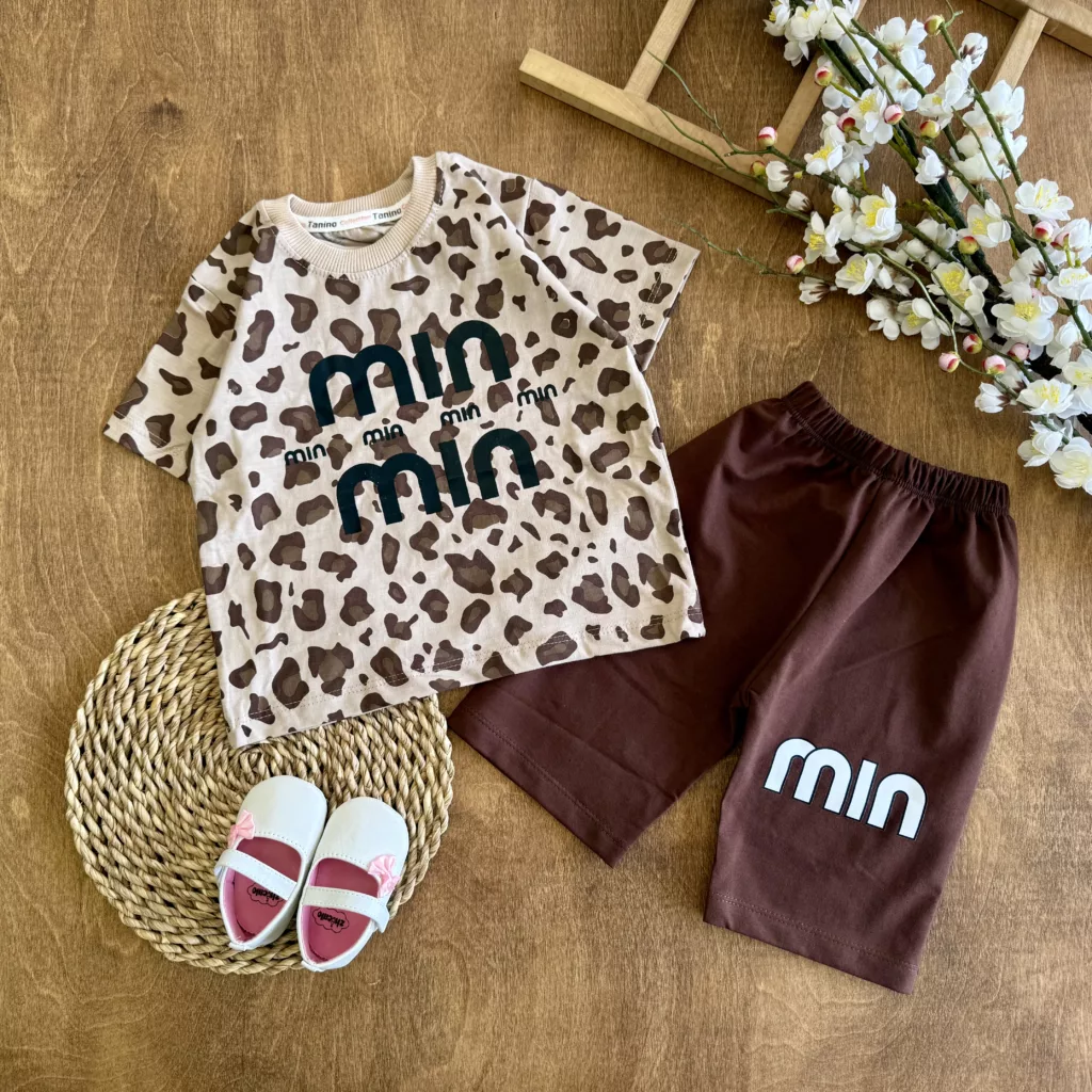 تیشرت شلوارک کرم قهوه ای پلنگی min min کد 6467