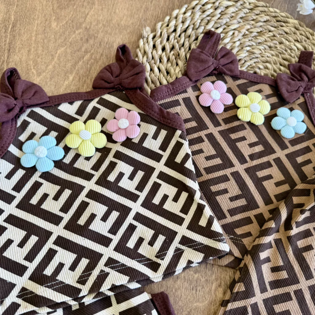 تاپ شلوارک 3 گل برجسته طرح F کد 6649
