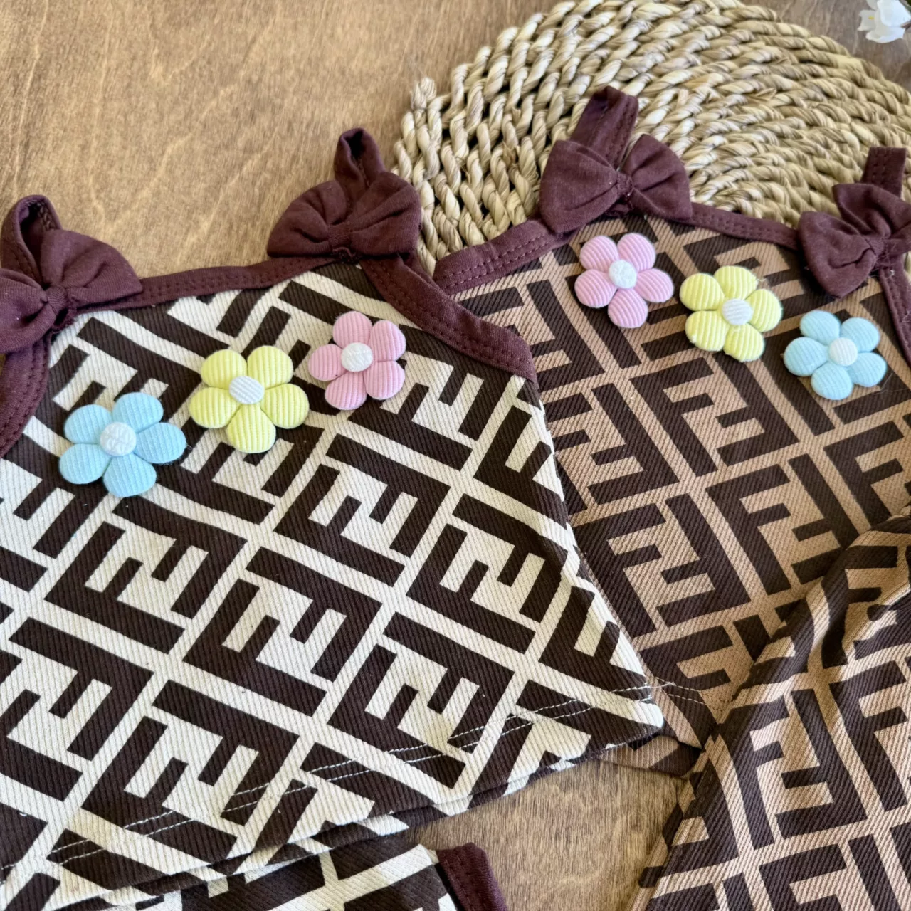 تاپ شلوارک 3 گل برجسته طرح F کد 6649
