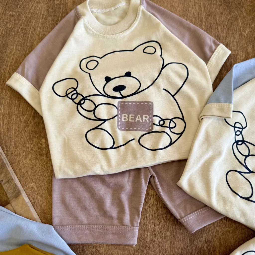 تیشرت شلوارک خرس نشسته Bear سایز 35،40 کد 6690