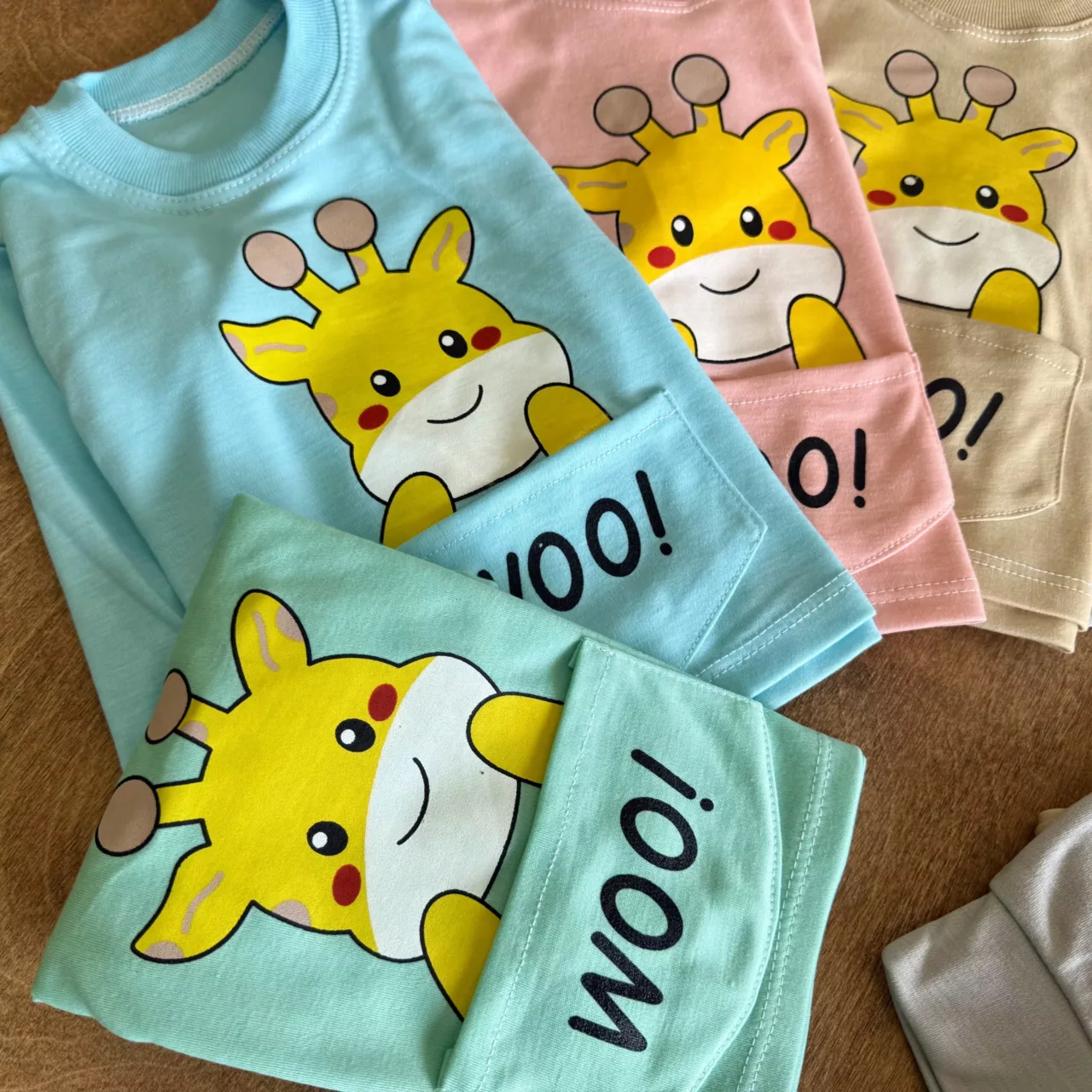 بلوز شلوار زرافه جیبی woo سایز 4 تا 6 کد 6828