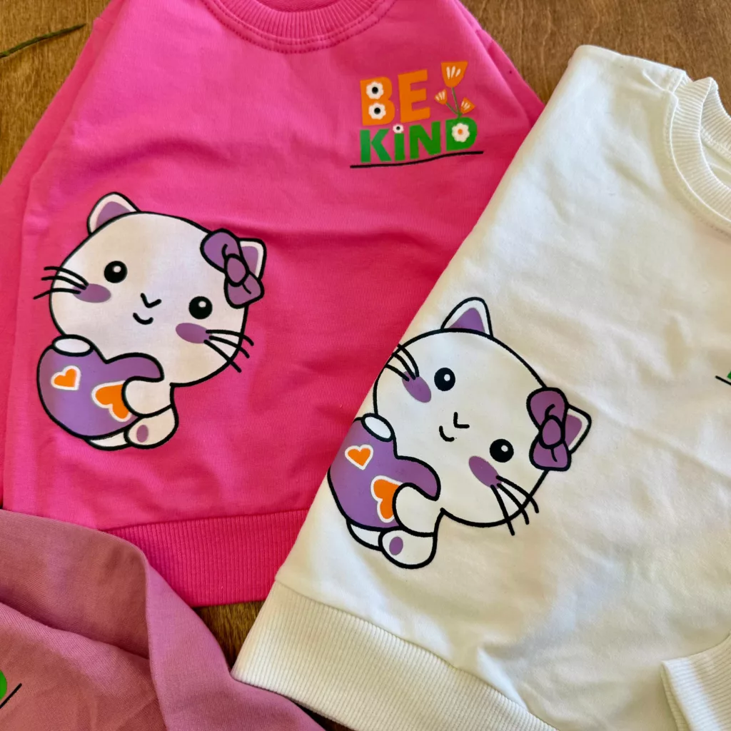 بلوز تک گربه قلب be kind سایز 35 تا 45 کد 6897