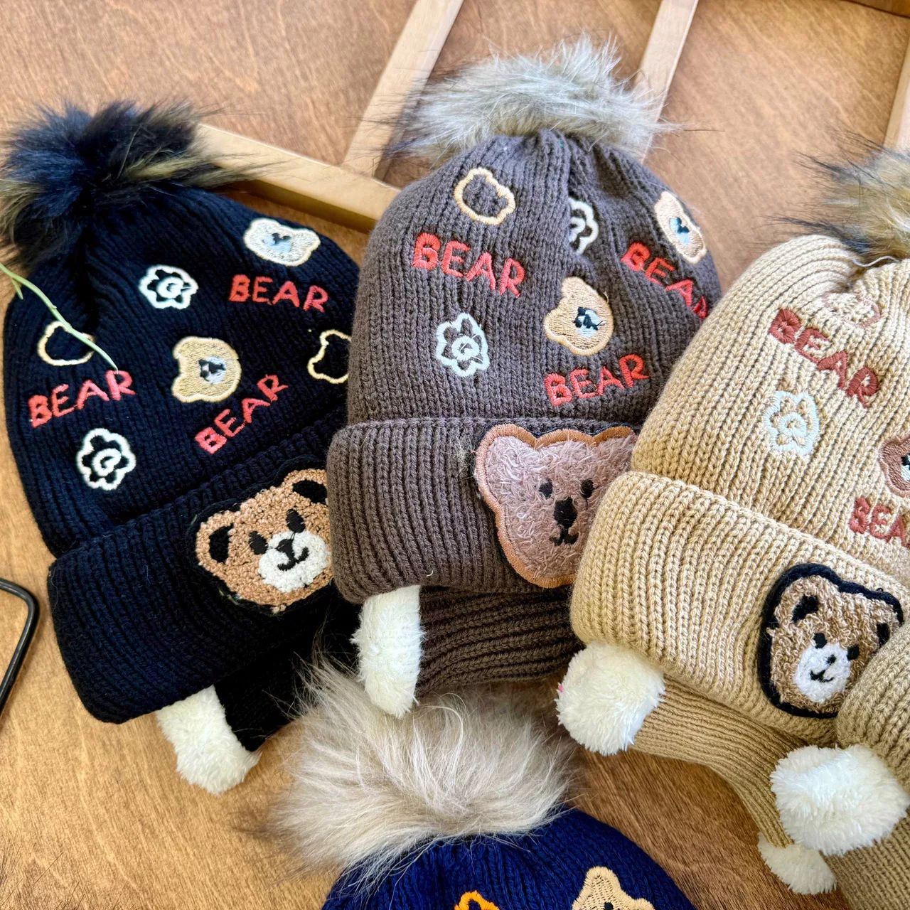 کلاه و شال گردنی 3 کله خرس Bear کد 7044